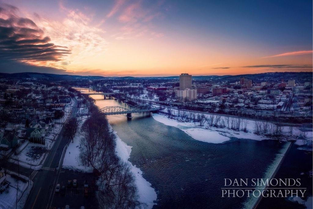 Susquehanna Skyline by Dan Simonds Canvas Print (Black, 12 x 18)